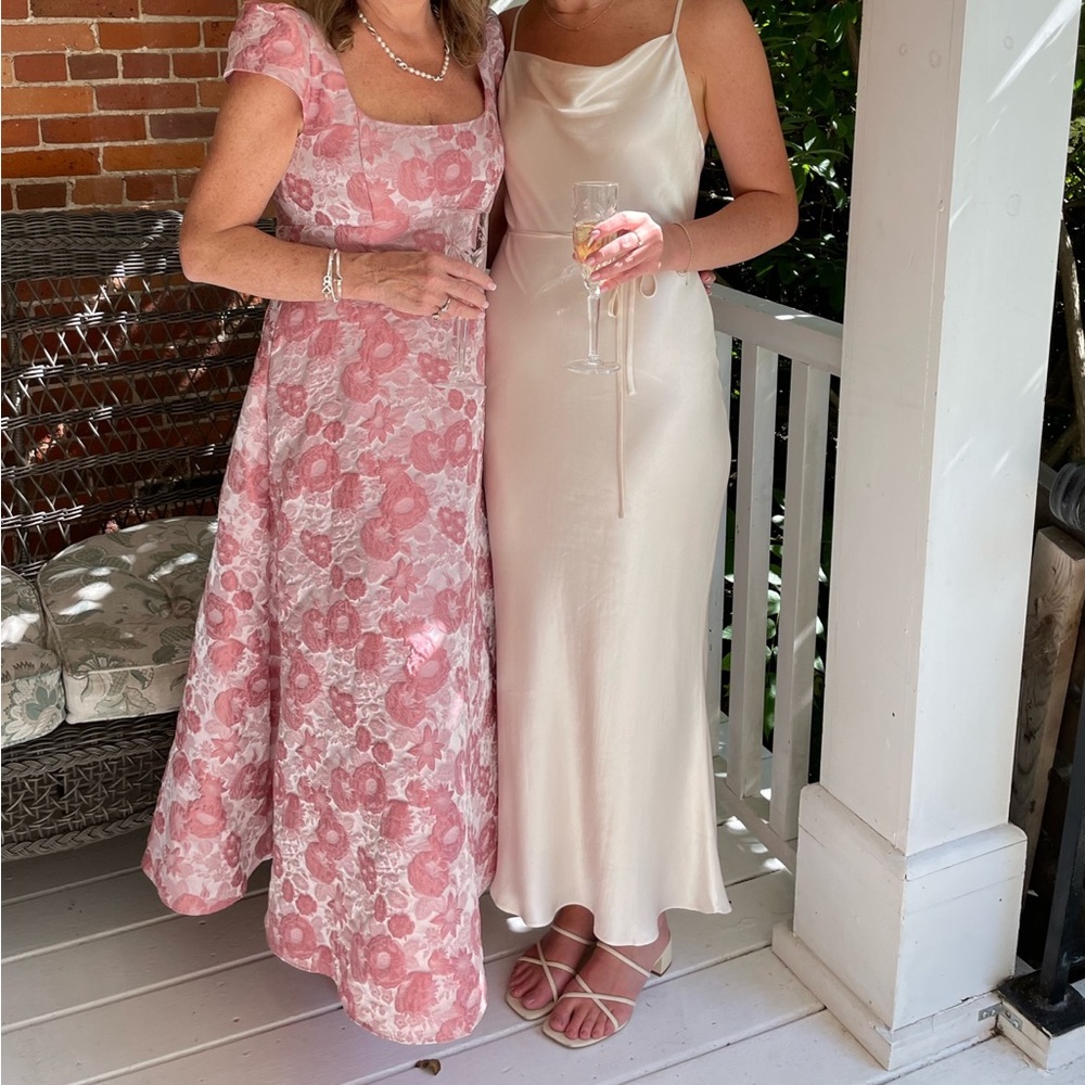 Shona Joy Cream Midi Dress